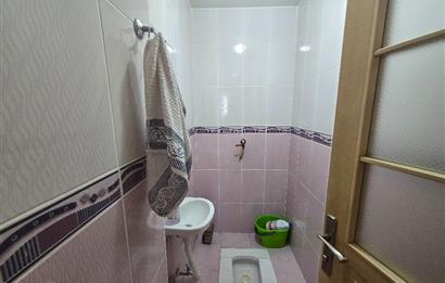 C21 NAR - GÜLTUTAN SOKAK'TA 15 YILLIK BİNADA 6. KAT 3+1 DAİRE