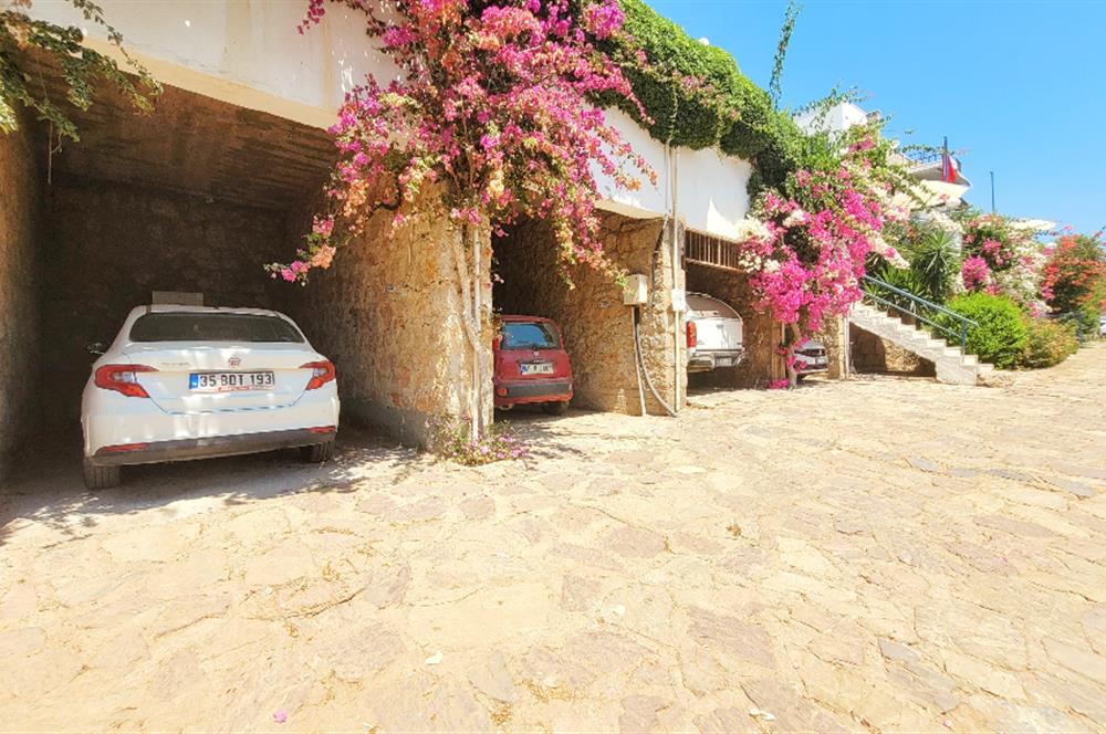 Datça İrem Sitesi’nde Satılık 2+1 Deniz Manzaralı Daire