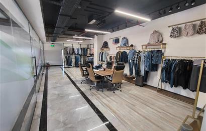 C21 NEXAR'DAN Dekorasyonlu-Kullanıma Hazır 725m² Ofis&PlazaKatı