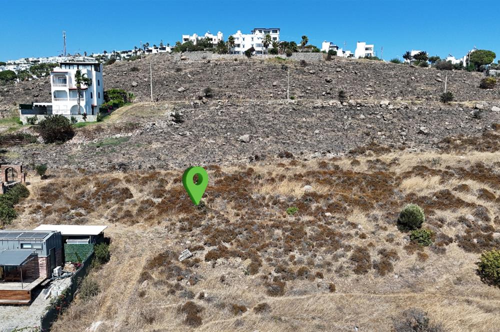 Akyarlar Fenerburnu Mevkii Panoramik Deniz ve Kos Adası Manzaralı Müstakil Parsel Arsa