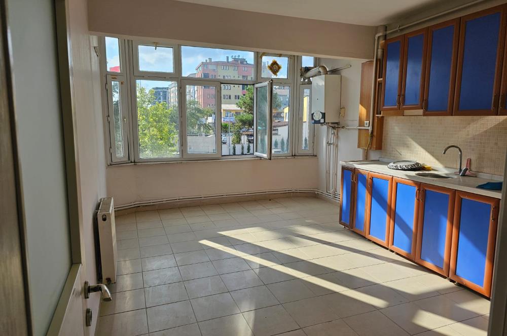 sultanbeyli turgut reis mah fatih bulvarında kiralık geniş 2+1