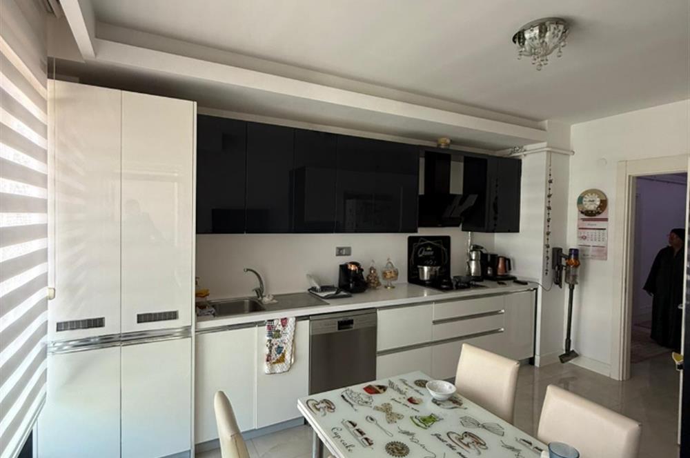 CENTURY 21 PLUS'DAN SEÇME SİTESİNDE LÜX DAİRE