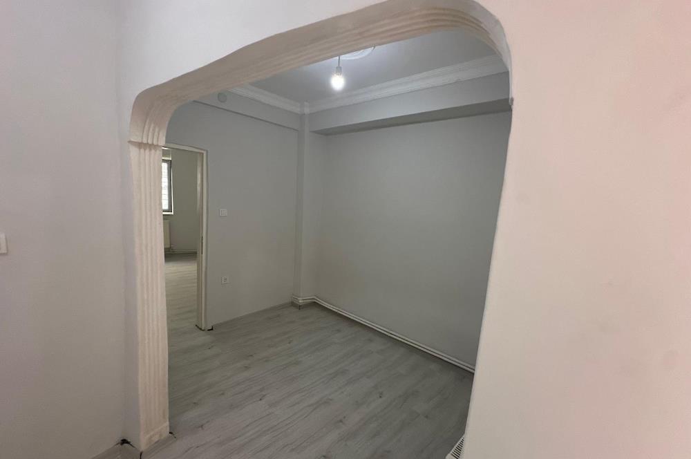 ŞİŞHANE METRO VE TOPLU TAŞIMALARA YAKIN,YENİ TADİLATLI DAİRELER.