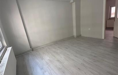 ŞİŞHANE METRO VE TOPLU TAŞIMALARA YAKIN,YENİ TADİLATLI DAİRELER.