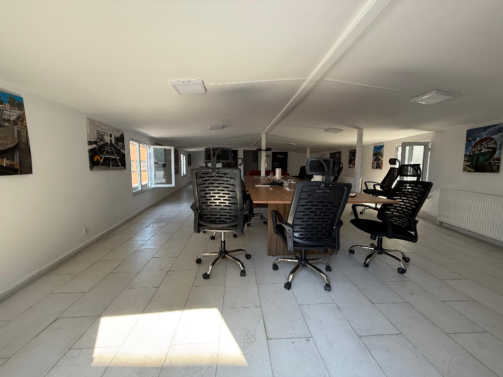 Sanayi Mahallesi Satılık Bina Mini Plaza 1200m2 Taşınmaya Hazır