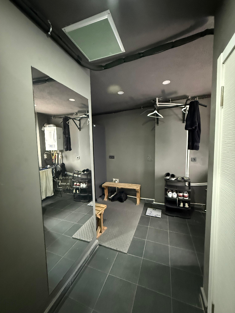 Sanayi Mahallesi Satılık Bina Mini Plaza 1200m2 Taşınmaya Hazır