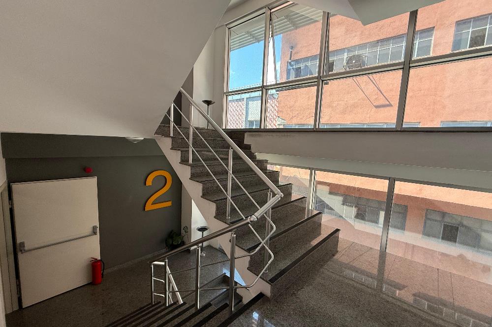 Sanayi Mahallesi Satılık Bina Mini Plaza 1200m2 Taşınmaya Hazır
