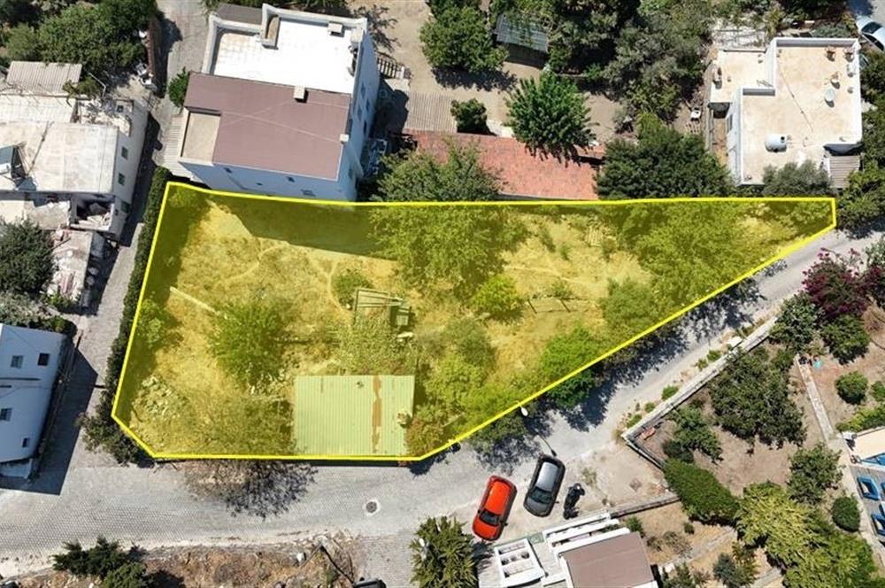 Bodrum Yalıkavak  Geriş deniz manzaralı Satılık imarlı arsa