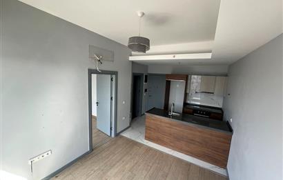 Mega 2Blok Sitesinde Satılık 1+1 Manzaralı Daire