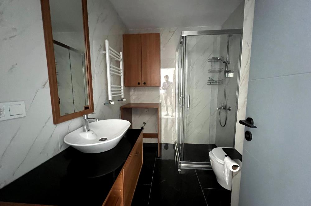 Mega 2Blok Sitesinde Kiralık 1+1 Daire