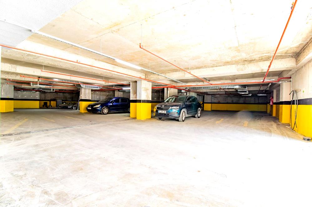 Mega 2Blok Sitesinde Satılık 1+1 Manzaralı Daire