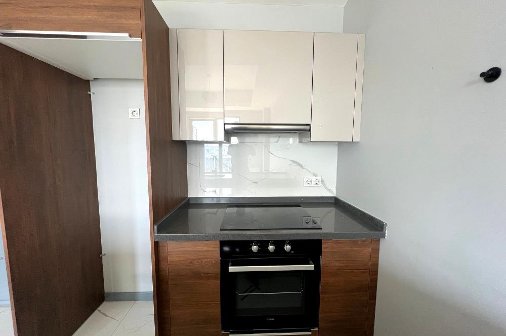 Mega 2Blok Sitesinde Kiralık 1+1 Daire