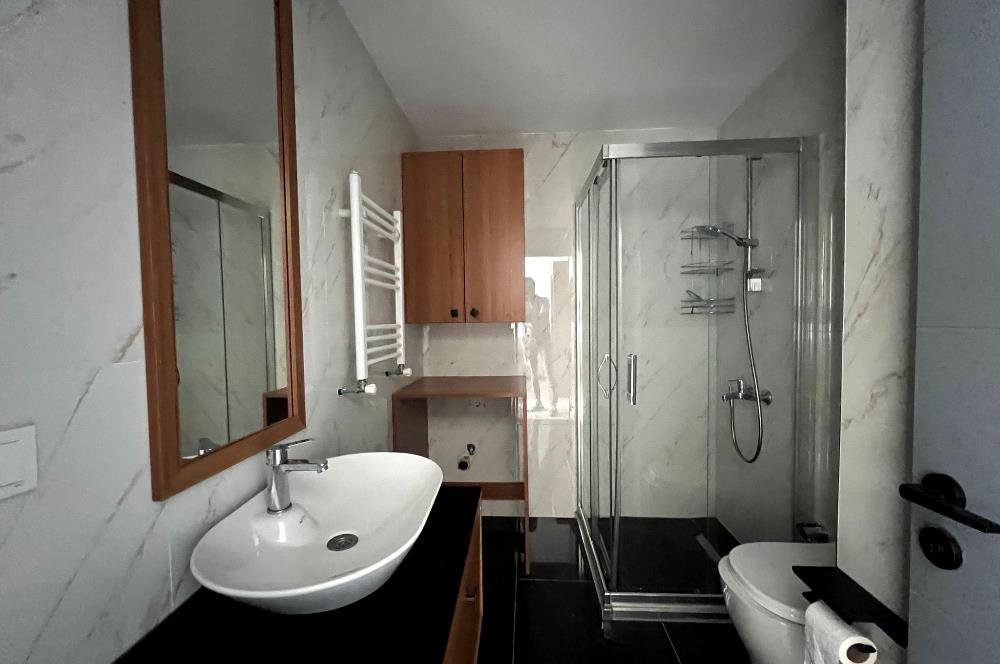 Mega 2Blok Sitesinde Satılık 1+1 Manzaralı Daire