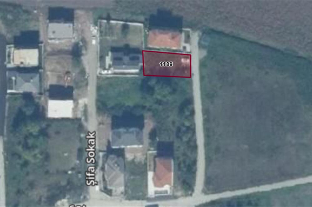 SERDİVAN YAZLIK’DA İKİ PARSEL SATILIK %30 İMARLI 681 M2 ARSA