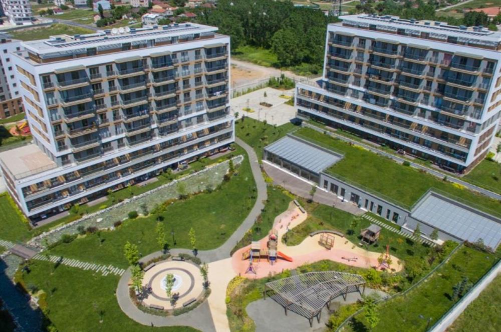 Sur Yapı İlkbahar Sitesi'nde Peyzaj Manzaralı 2+1 Kiralık Daire
