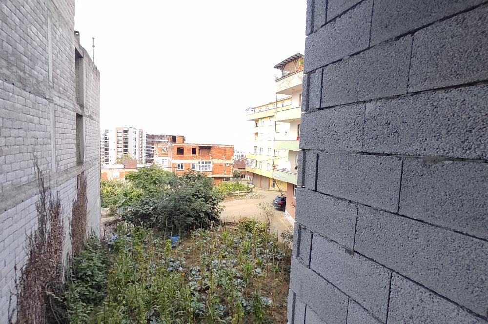 KAŞÜSTÜN'DE YOL ÜZERİ YAPIM AŞAMASIN'DA 3+1 SATILIK DAİRE