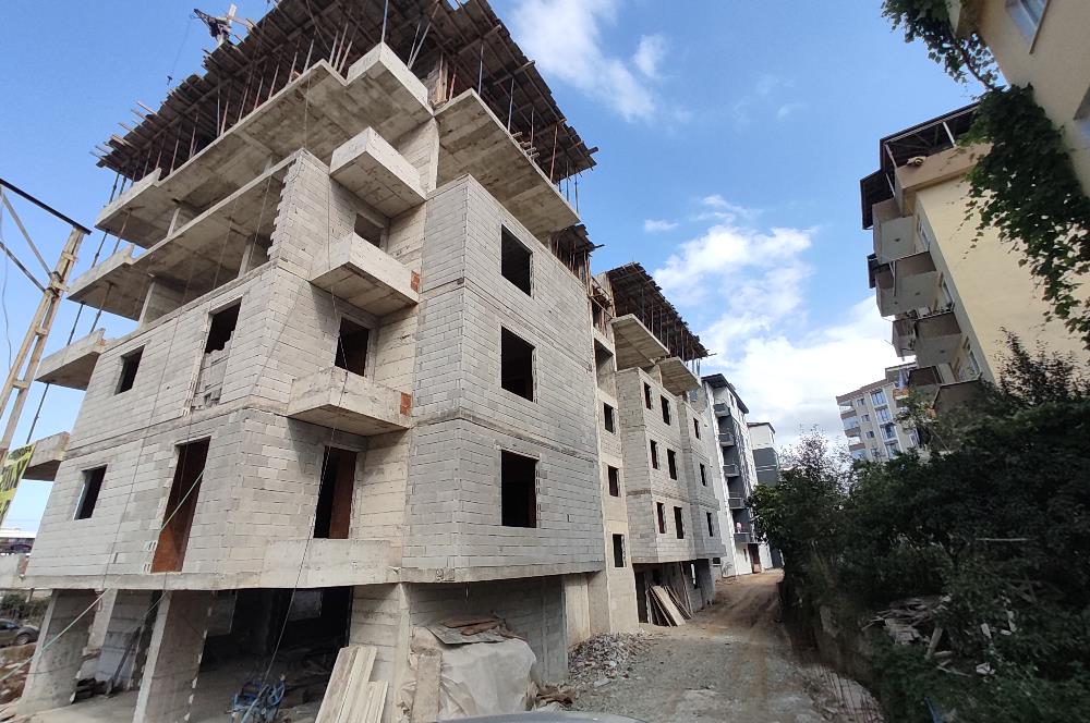 KAŞÜSTÜN'DE YOL ÜZERİ YAPIM AŞAMASIN'DA 3+1 SATILIK DAİRE