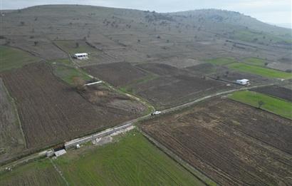 CENTURY21 BAL’DAN   KARABEYLER/KARAKOL MAH. SATILIK TARLA