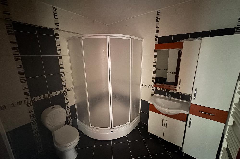 CENTURY 21'DEN FERAH AÇIK OTOPARKLI FIRSAT DAİRE