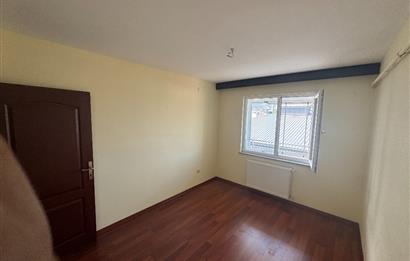 CENTURY 21'DEN FERAH AÇIK OTOPARKLI FIRSAT DAİRE
