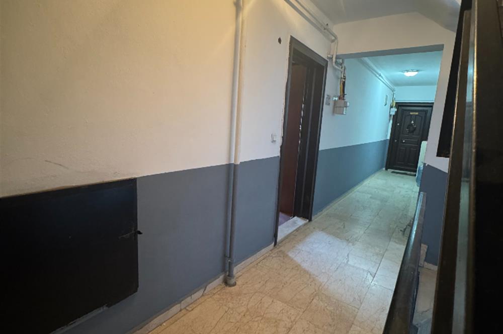 CENTURY 21'DEN FERAH AÇIK OTOPARKLI FIRSAT DAİRE