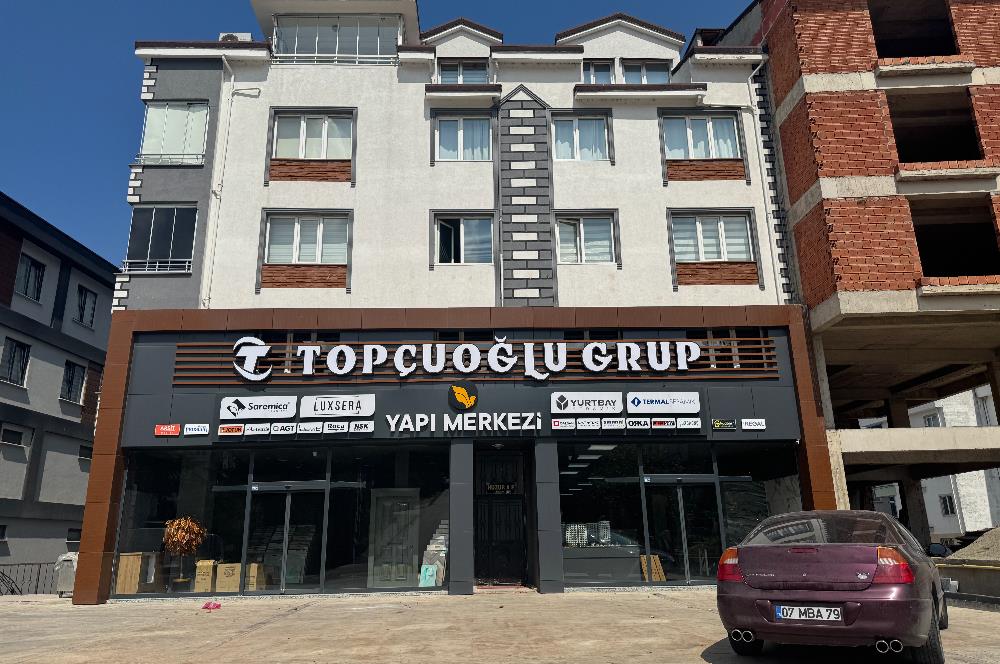 CENTURY 21'DEN FERAH AÇIK OTOPARKLI FIRSAT DAİRE