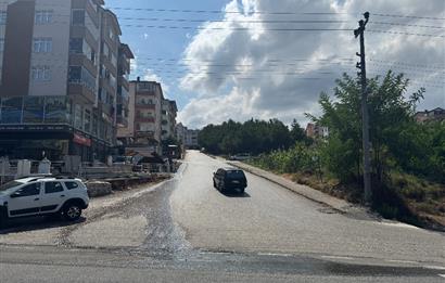 CENTURY 21'DEN FERAH AÇIK OTOPARKLI FIRSAT DAİRE