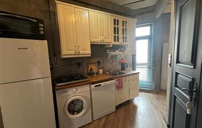 KUMBARACI YOKUŞU BEYOĞLU KAPIKULU SOKAK'TA KİRALIK EŞYALI DAİRE