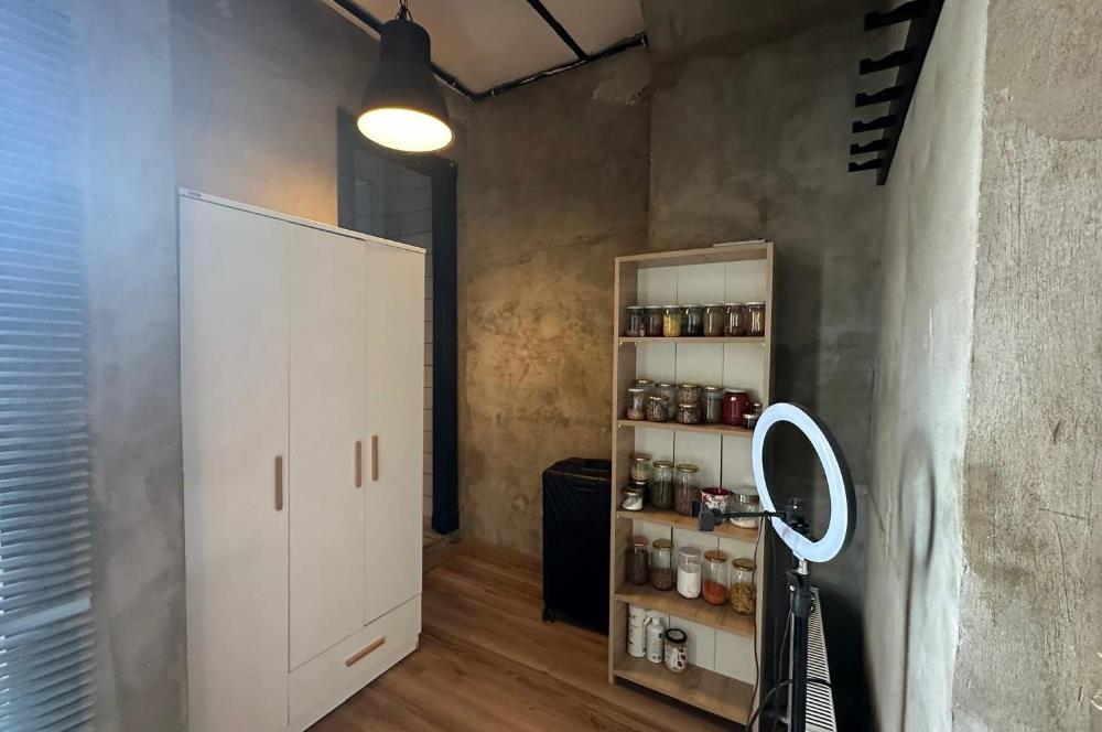 KUMBARACI YOKUŞU BEYOĞLU KAPIKULU SOKAK'TA KİRALIK EŞYALI DAİRE