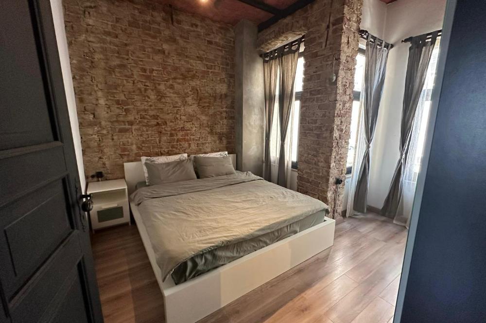KUMBARACI YOKUŞU BEYOĞLU KAPIKULU SOKAK'TA KİRALIK EŞYALI DAİRE