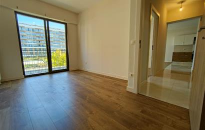 Sur Yapı İlkbahar Sitesi'nde Peyzaj Manzaralı 2+1 Kiralık Daire