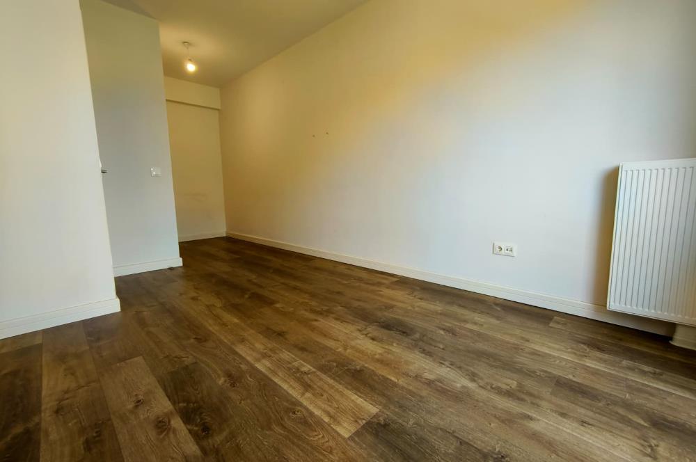 Sur Yapı İlkbahar Sitesi'nde Peyzaj Manzaralı 2+1 Kiralık Daire