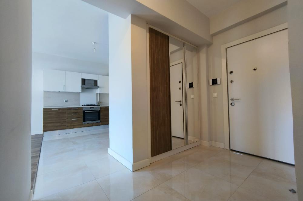 Sur Yapı İlkbahar Sitesi'nde Peyzaj Manzaralı 2+1 Kiralık Daire