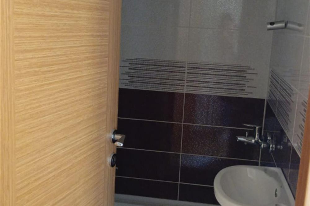 TUZLA AYDINLI MERKEZDE SATILIK DAİRE