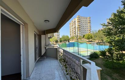 Ulukent Metrokent Sitesi'nde Bakımlı 3+1 Kiralık Daire