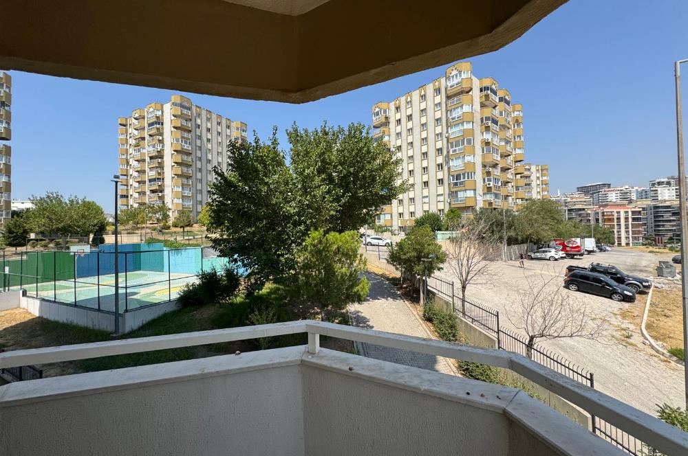 Ulukent Metrokent Sitesi'nde Bakımlı 3+1 Kiralık Daire