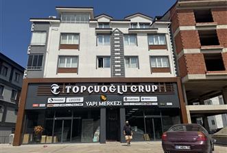 CENTURY 21'DEN FERAH AÇIK OTOPARKLI FIRSAT DAİRE