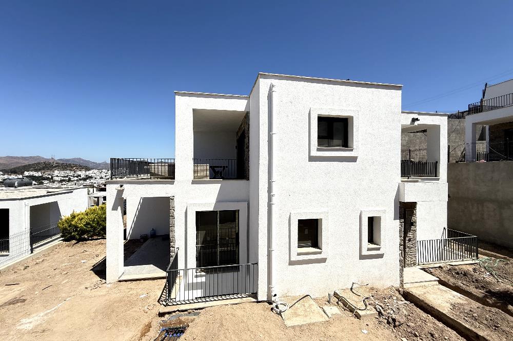 Turgutreis'te Sıfır Proje 1 Aya Teslim 3+1 Bahçeli Satılık Dubleks Daire