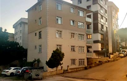 MALTEPE MERKEZİ KONUMDA FERAH, BALKONLU,İÇİ YENİ SATILIK 3+1