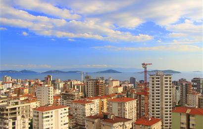 ERENKÖYDE SİTE İÇİNDE HAVUZLU DENİZ MANZARALI 3+1 