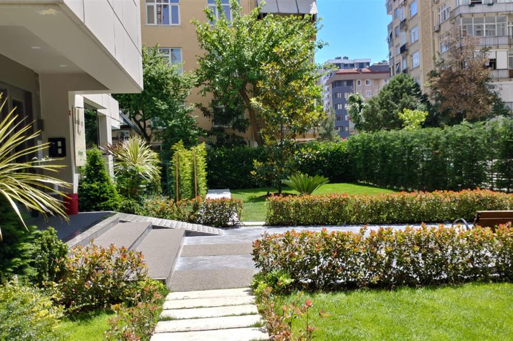 ERENKÖYDE SİTE İÇİNDE HAVUZLU DENİZ MANZARALI 3+1 