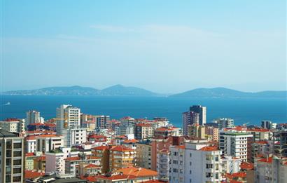 ERENKÖYDE SİTE İÇİNDE HAVUZLU DENİZ MANZARALI 3+1 