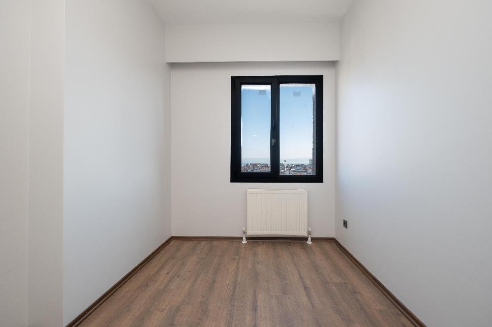 KARTAL TURGUTPAŞA CADDESİ ÜZERİNDE 3+1 EBEVEYN BANYOLU 8.KAT SIFIR DAİRE