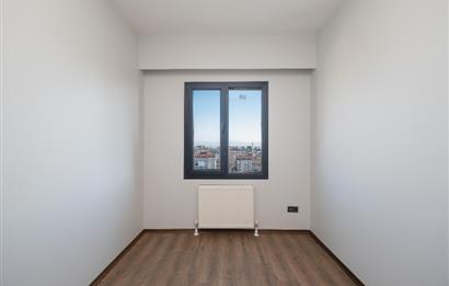 KARTAL TURGUTPAŞA CADDESİ ÜZERİNDE 3+1 EBEVEYN BANYOLU 8.KAT SIFIR DAİRE