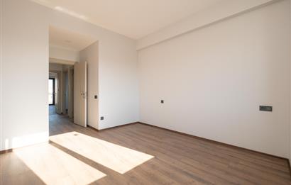 KARTAL TURGUTPAŞA CADDESİ ÜZERİNDE 3+1 EBEVEYN BANYOLU 8.KAT SIFIR DAİRE
