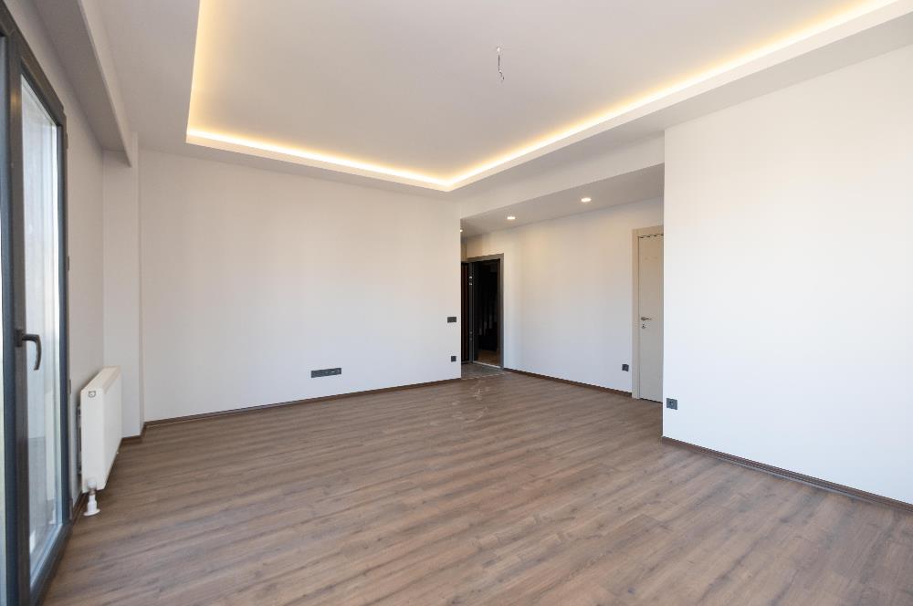 KARTAL TURGUTPAŞA CADDESİ’NDE 3+1 EBEVEYN BANYOLU SIFIR LÜKS DAİRE