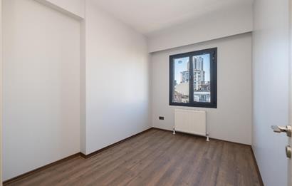 KARTAL TURGUTPAŞA CADDESİ’NDE 3+1 EBEVEYN BANYOLU SIFIR LÜKS DAİRE