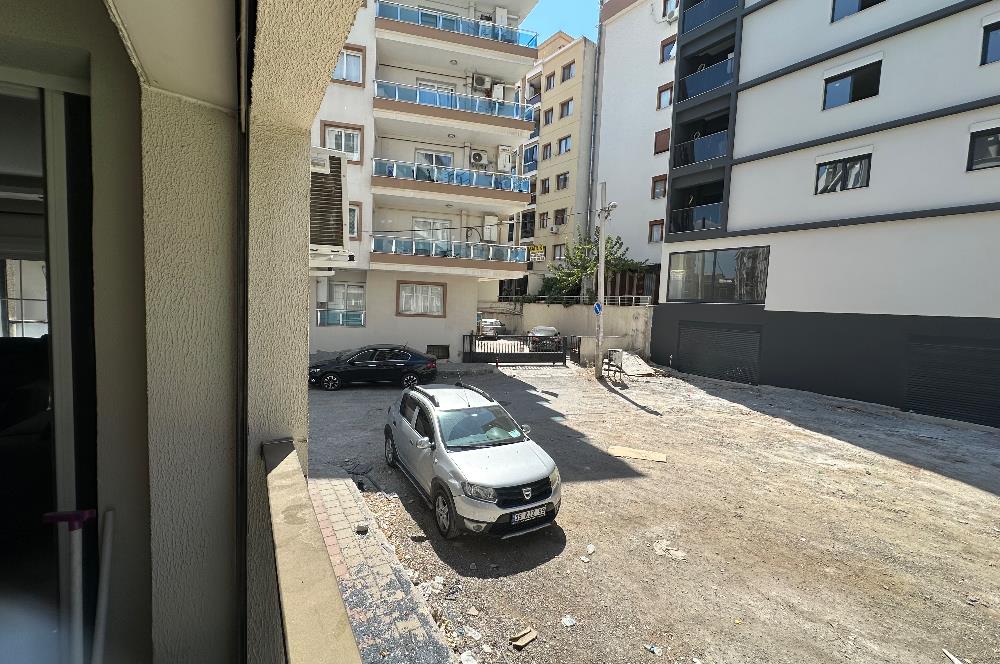 Örnekköy de Yatırım ve Oturuma Uygun Ferah Fırsat 2+1 Daire