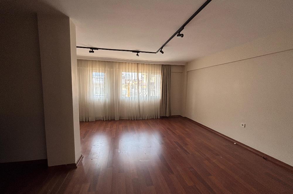 Alsancak merkezde 2+1 , fuara komşu, bakımlı daire
