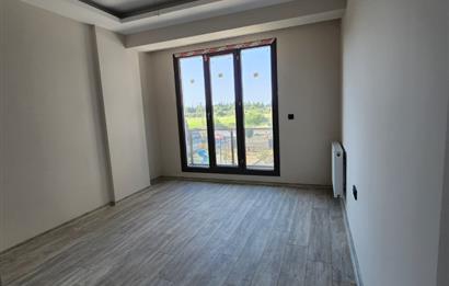 C21 BAL'DAN AYVALIK ALTINOVADA HAVUZ CEPHELİ SATILIK SIFIR 2+1 DAİRE